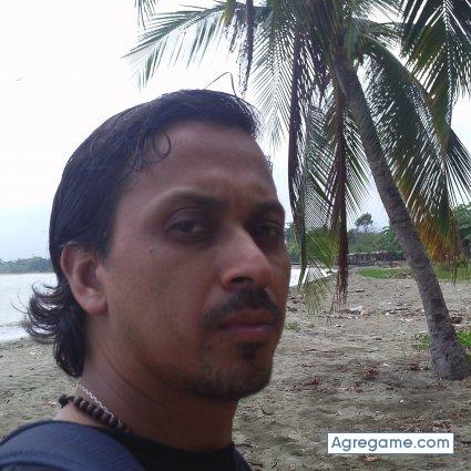 arturofuentes3902 chico soltero en Valdivia