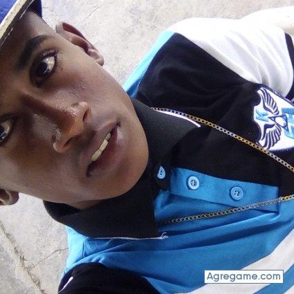 eddysamuel chico soltero en Hato Del Yaque