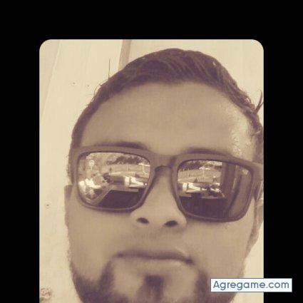 neeegro chico soltero en San Carlos