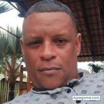 adonisalvarez1156 chico soltero en Cerro