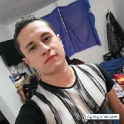 hugoalmanza1078 chico soltero en Nashua