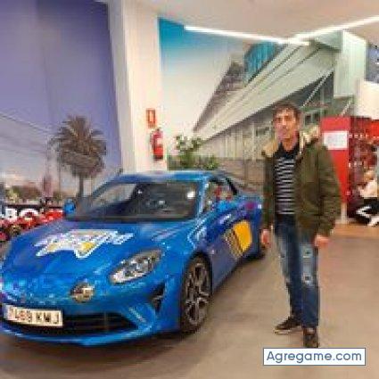 mariosuarez3367 chico soltero en Alcantara