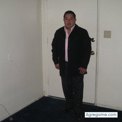 soceer chico soltero en Paramount