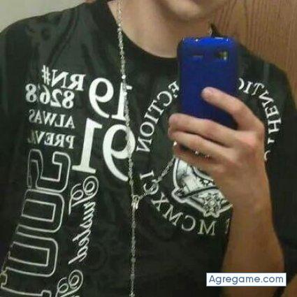 kreepinonacomeup chico soltero en Saint Cloud