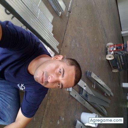 Lopezwilliam chico soltero en 