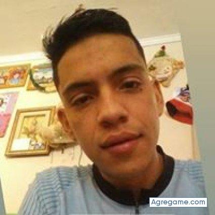 angelomadariaga chico soltero en Estación Villa Alegre