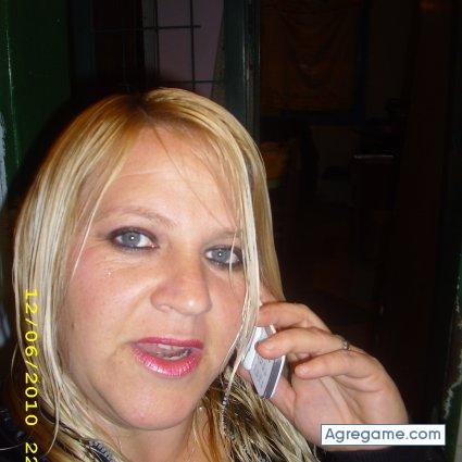 marie chica divorciada en Las Flores