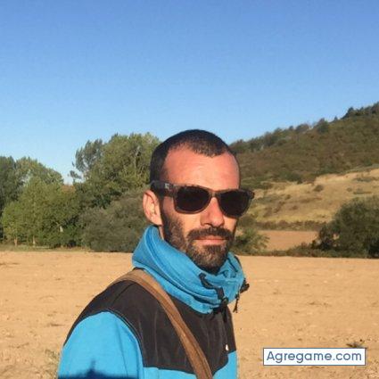 gonzalobm chico soltero en Santo Domingo De La Calzada