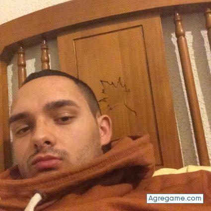 gutyss90 chico soltero en Madrid