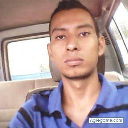 enriquesalazar chico soltero en El Salvador