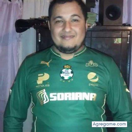 robertobeto chico soltero en Bloomington