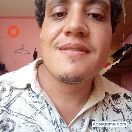Eduardooscarorpezq chico soltero en Carayaca