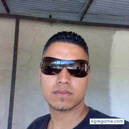 henderson chico soltero en Carrizal