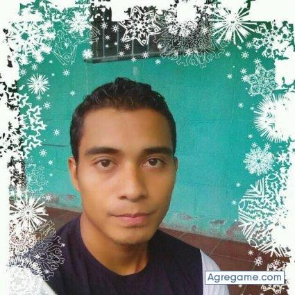 jonathanamaya chico soltero en Apopa