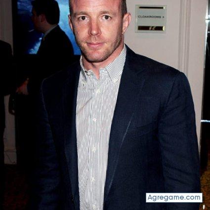 Tigoby chico casado en Alaior