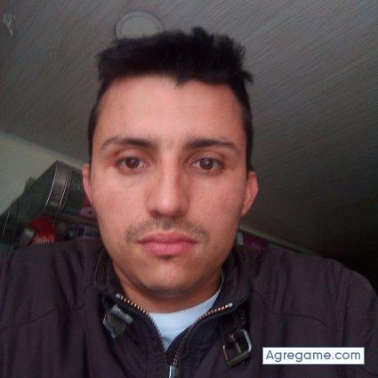 Yadit chico soltero en Bogotá