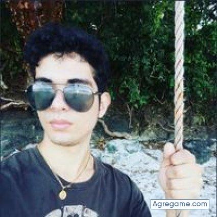 migueharjona chico soltero en Volcán