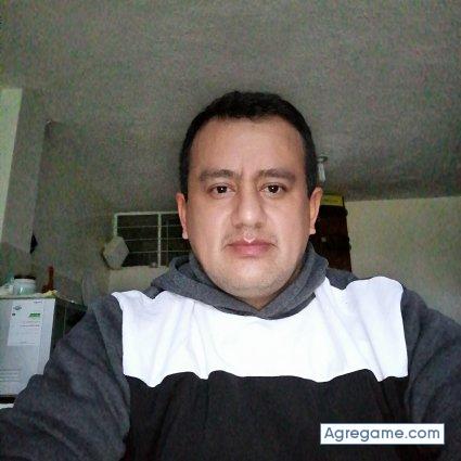 Mancheno1975 chico soltero en Sangolquí