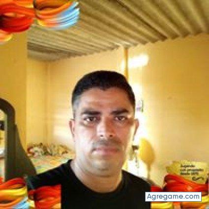 joselasco chico soltero en Soyapango