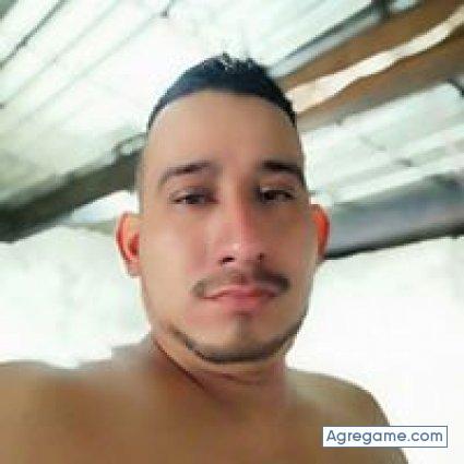 ricardoescobar7413 chico soltero en Texistepeque