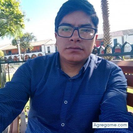 Ymerc chico soltero en Oxapampa