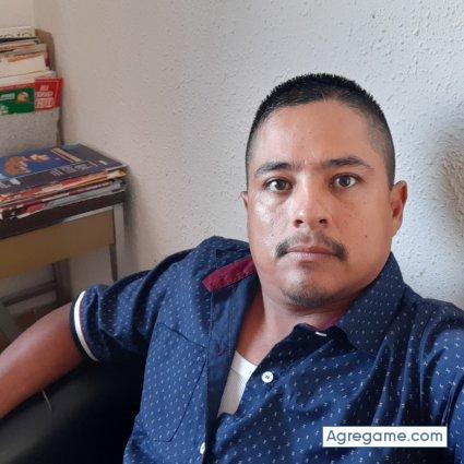 Cocharesio chico soltero en Churintzio