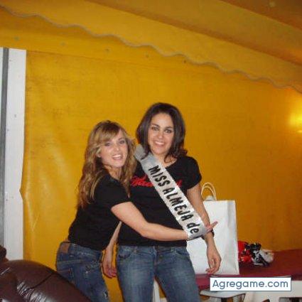 karmy chica soltera en Valencia