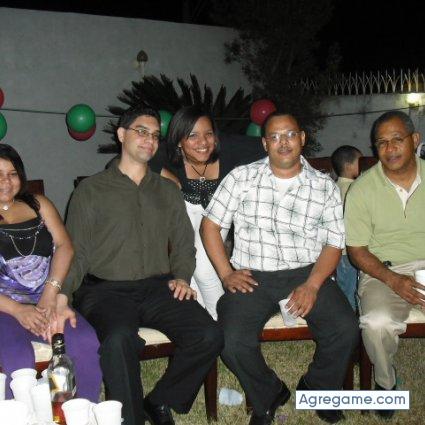 albert3572 chico soltero en Santo Domingo