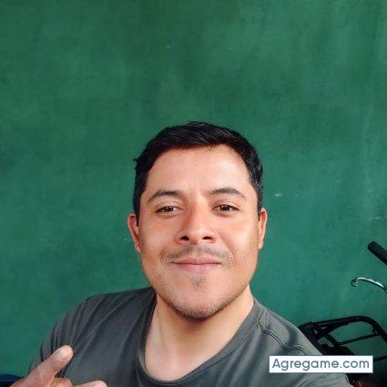 Cobanerito chico soltero en Amatitlan