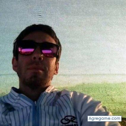 yoyo22 chico soltero en La Plata