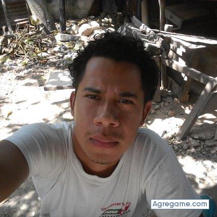 Sandoval419 chico soltero en Salama