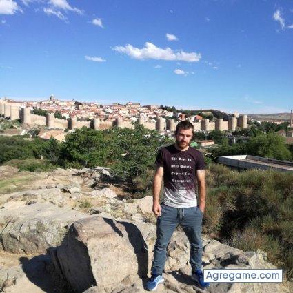 Uberrrr chico soltero en Madrid