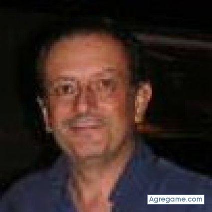 qurrito chico divorciado en Liberia