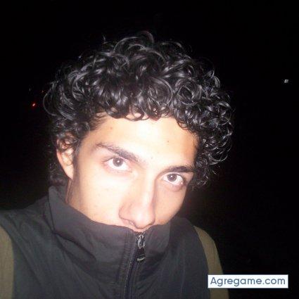 inquisidor chico soltero en Valle Hermoso