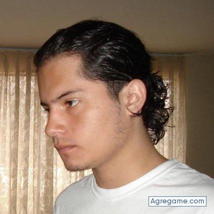 everardo77 chico soltero en Northridge