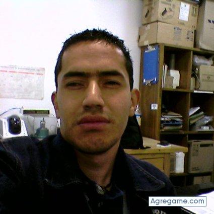 andrescamilo chico soltero en Bogotá