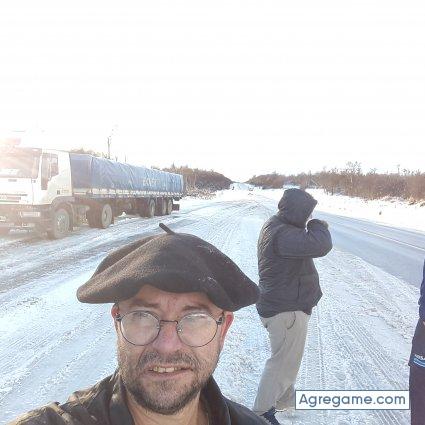 16421642 chico soltero en Ushuaia