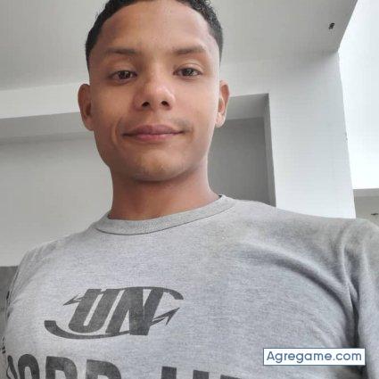 Lou_Akzta chico soltero en Elorza