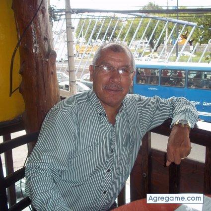 eedgaree chico divorciado en Quito