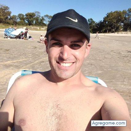 FreddyOlivera chico soltero en Peñarol