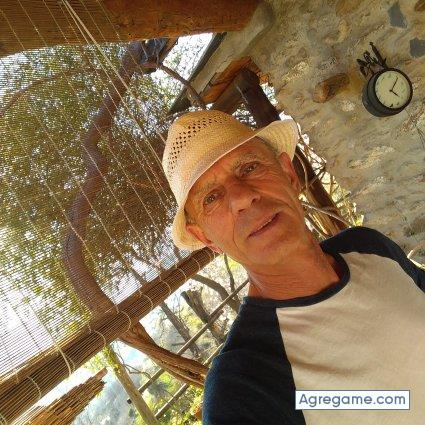 Baghavan chico soltero en Lanjaron