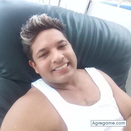 darnoamorsiempre chico soltero en Catia La Mar