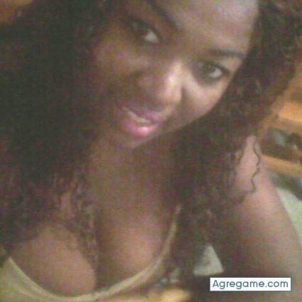 anyimora chica soltera en Atacames