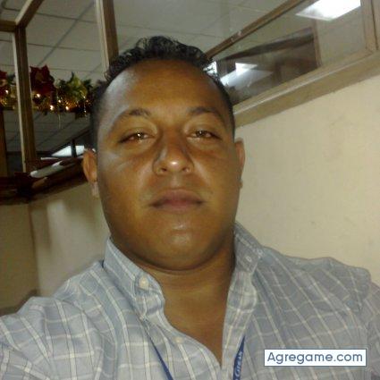 kpi2010 chico soltero en Aragua De Barcelona