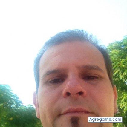 Edulco chico soltero en Martorell