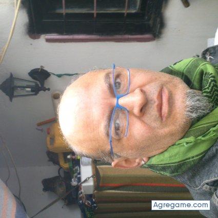 angelgarcia4596 chico soltero en Coria