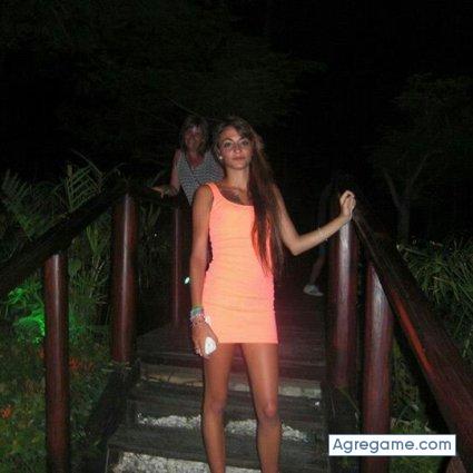 yaizah chica soltera en Pamplona