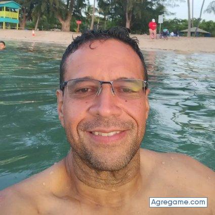 Aramis48 chico soltero en San Juan