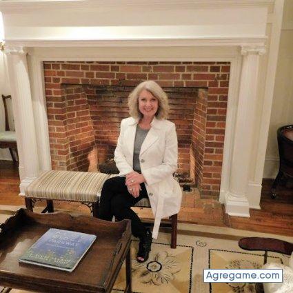 PATRI046 chica soltera en Trujillo