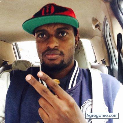 yhanekoussalt chico soltero en 